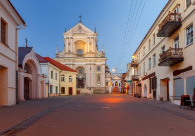 Vilnius. Eski kent kapısı şafak.