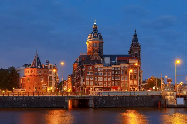 Amsterdam. De kerk van St. Nicholas. — Stockfoto