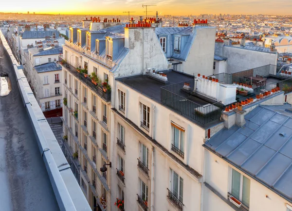 Paris. Flygfoto över staden på sunrise. — Stockfoto
