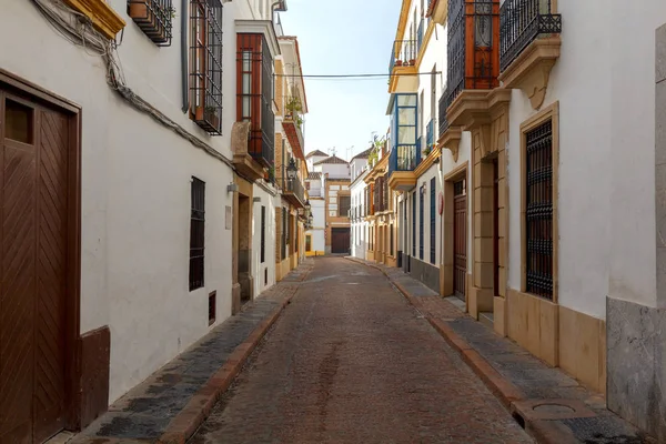 Cordoba. The old narrow city street. — Stock Photo, Image