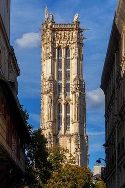 В Париж. Башня Святого Жака . — стоковое фото