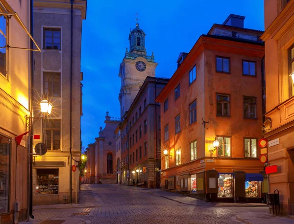 Στοκχόλμη. Παλιό δρόμο τη νύχτα. — Φωτογραφία Αρχείου