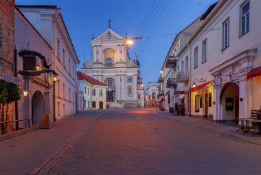 Vilnius. Eski kent kapısı şafak.