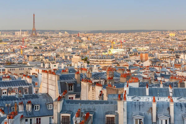 Paris. Gündoğumu, şehrin havadan görünümü. — Stok fotoğraf