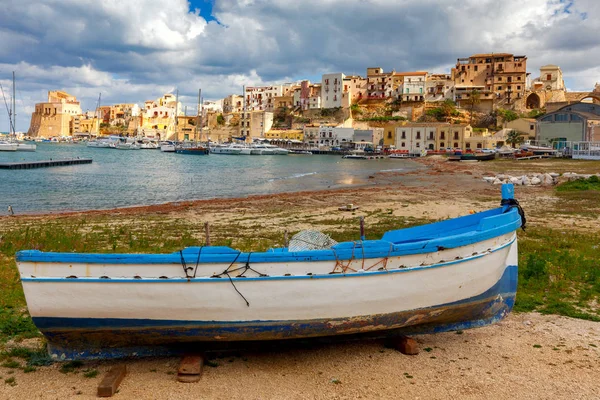 De Italia. Sicilia. Castellammare del Golfo. — Foto de Stock