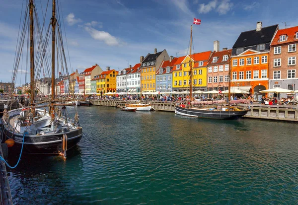 Köpenhamn. Nyhavn kanalen. — Stockfoto