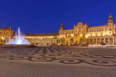 Seville. İspanyolca kare ya da Plaza de Espana.
