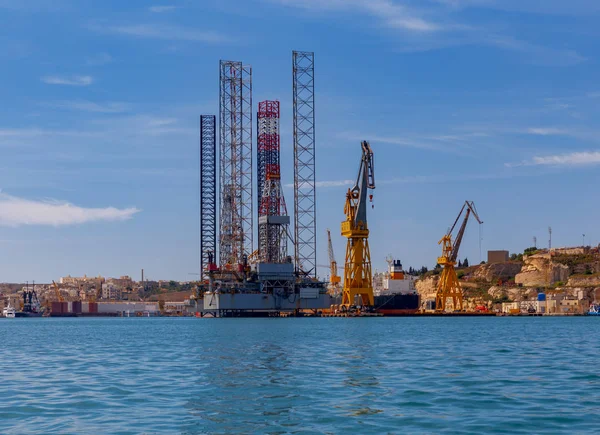 Valletta. Eski liman ve liman.