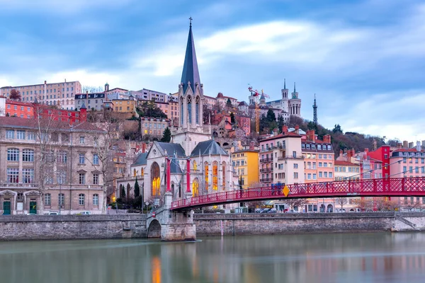 Lyon. Saona Nehri üzerindeki St. Georges Köprüsü. — Stok fotoğraf