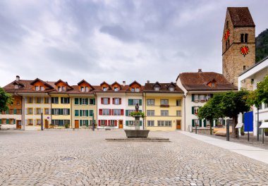 İnterlaken. Yaşlı Kirchhasser karesi.