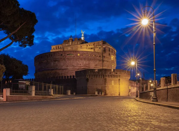 Roma. Fortezza di SantAngelo di notte. — Foto Stock