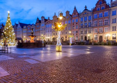 Gdansk. Noel için uzun pazar.