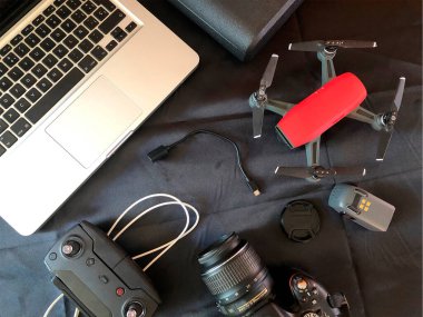 Profesyonel stüdyo fotoğrafçılığı gerekli.