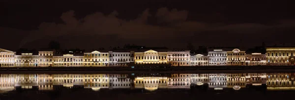 Night panorama of St. Petersburg, Russia — Stock Photo, Image