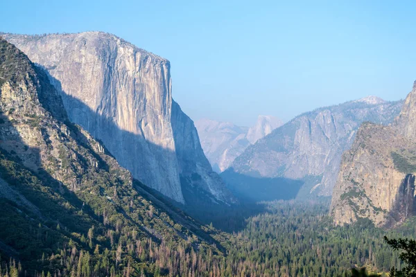 Vista Panorâmica Vale Yosemite Ponto Vista Panorâmico Vista Túnel — Fotografia de Stock