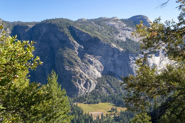 Four Mile Trail Offers Some Best Views Yosemite Valley — Stock Photo, Image