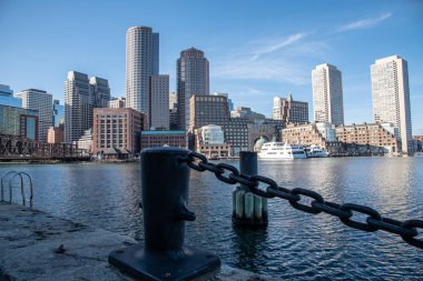 1630, finanse Boston Amerika Birleşik Devletleri'nin en eski şehirlerinden biridir