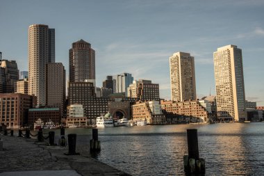 1630, finanse Boston Amerika Birleşik Devletleri'nin en eski şehirlerinden biridir