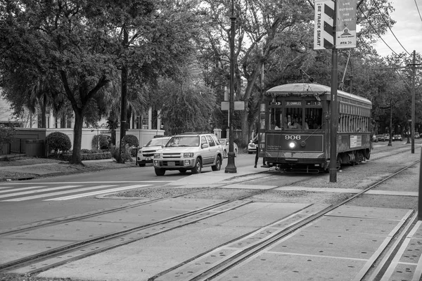 Charles Straßenbahn New Orleans Ist Die Älteste Betrieb Befindliche Straßenbahn — Stockfoto