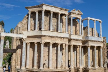 Roma'sındaki Merida Tiyatrosu (İspanya) ilk yüzyılda inşa edildi