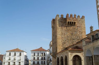 Bujaco Kulesi La Paz Hermitage yanında Caceres (İspanya ana manzaraları biridir)
