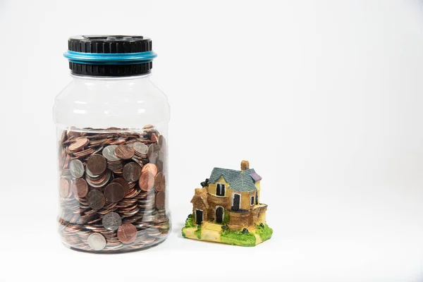 Saving money to buy a house — Stock Photo, Image