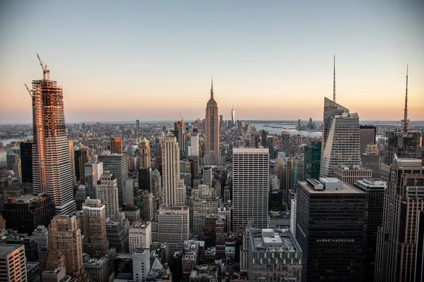 Blick nach Süden von der Spitze des manhattans midtown (nyc, usa) — Stockfoto
