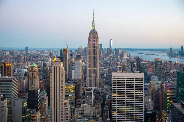 Keresi a Dél tetején Manhattans Midtown alatt 2019 meleg — Stock Fotó