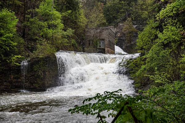 Vattenfall i Ithaca (ny, USA) — Stockfoto