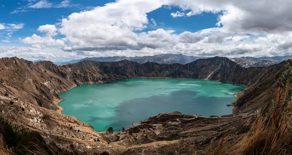 The Quilotoa Volcano in Ecuador — Stock Photo, Image