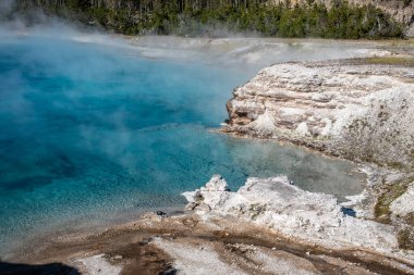 Yellowstone Ulusal Parkı 'ndaki Excelsior Gayzer Krateri