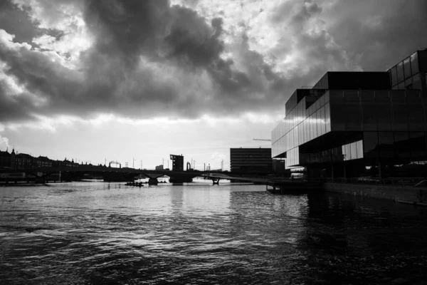 Vistas Los Edificios Junto Agua Copenhague — Foto de Stock
