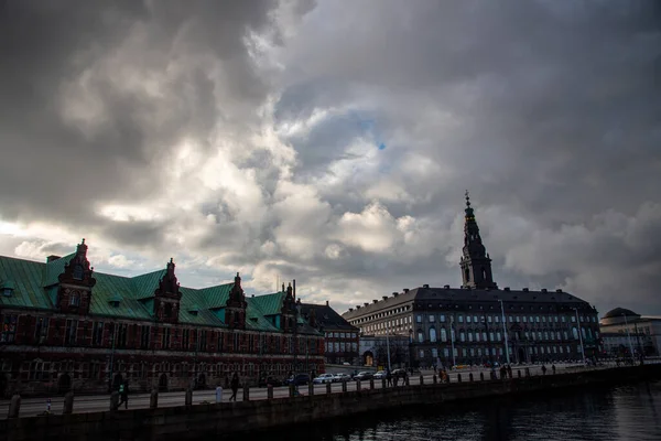 Antiguo Edificio Bursátil Copenhague Situado Junto Palacio Christiansborg — Foto de Stock