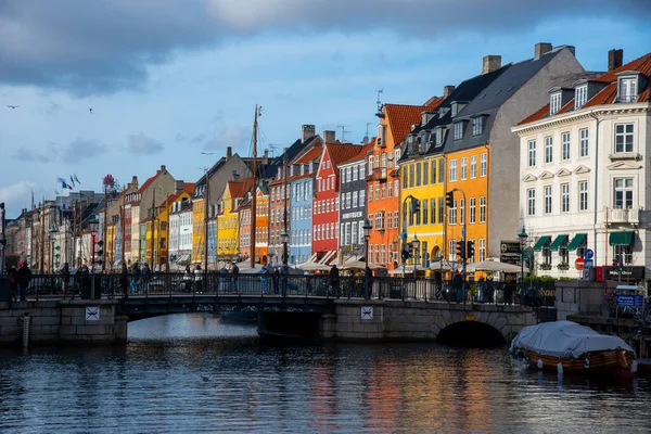 Copenaghen Febbraio 2020 Case Schiera Colorate Iconiche Nyhavn Copenaghen — Foto Stock