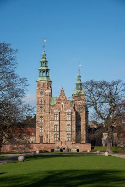 Kopenhag 'ın göbeğindeki Rosenborg Kalesi' nin manzarası (DK)