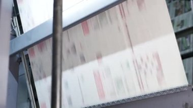 Kağıt baskı fabrikasının yakın çekim görüntüleri