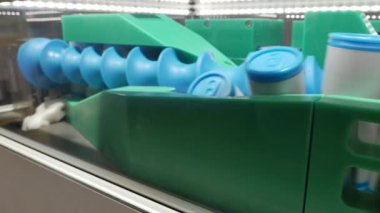 Metal ayrıntıları üretim fabrikasının yakın çekim görüntüleri.