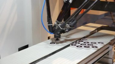 Metal ayrıntıları üretim fabrikasının yakın çekim görüntüleri.