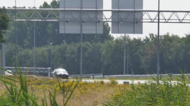 Hollanda 'da otoyol kavşağı meşgul A1 otoyolu