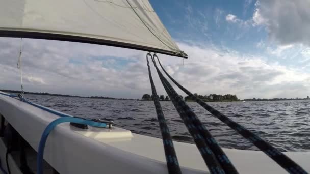 帆と風の前のロープ — ストック動画