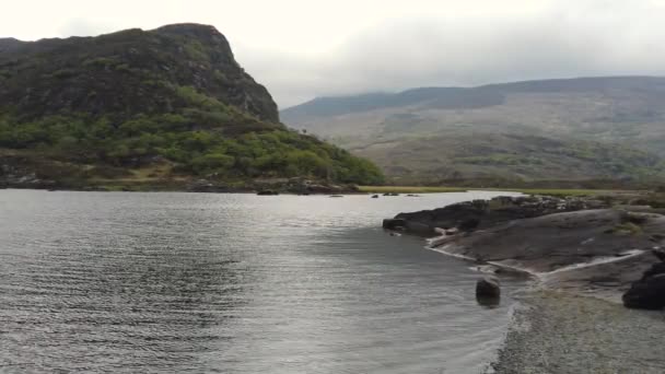 Λίμνη Lough Leane Στο Ring Kerry Στην Ιρλανδία — Αρχείο Βίντεο