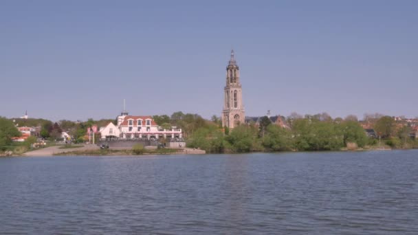 Videomateriaalia Rhenenin Kirkosta Alankomaissa Alond Joki Nederrijn — kuvapankkivideo