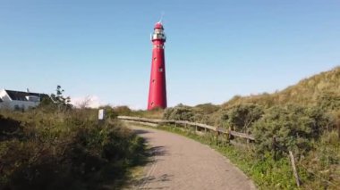 POV Hollanda 'daki Schiermonnikoog Deniz Feneri' ne gidiyor.