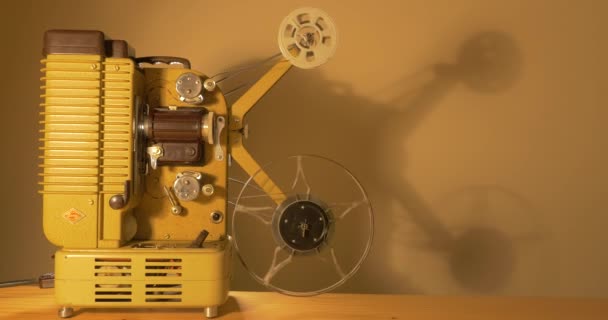 Миллиметровая Пленка Кинопроекторе Ceup Ultra — стоковое видео