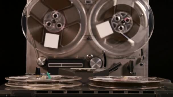 Studio Shot Old Vintage Reel Reel Taperecorder Playing Music — Stock Video