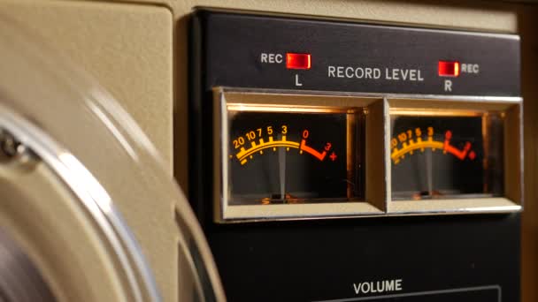 Studio Opname Van Een Oude Vintage Reel Naar Reel Taperecorder — Stockvideo