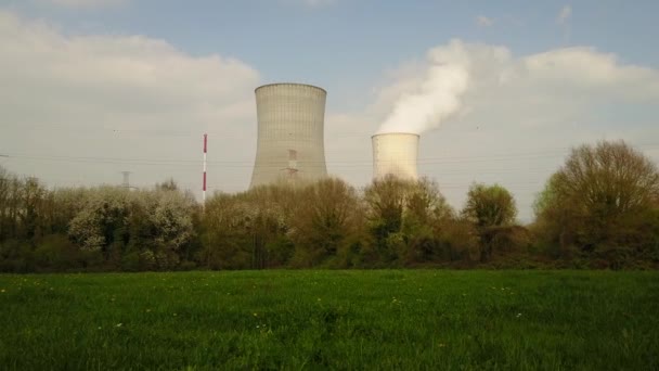 Аэс Атомная Электростанция Тепловая Электростанция Которой Источником Тепла Является Ядерный — стоковое видео