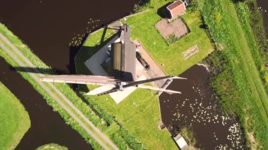 Hollanda Kinderdijk Hollanda 'daki Hollanda Yel Değirmeni' nin hava görüntüleri