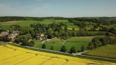 İngiltere 'de Cotswold' daki İngiliz Kır Evi Havacılığı