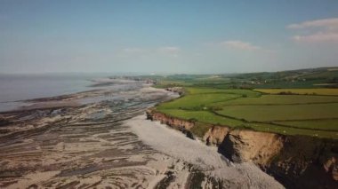 Kilve Sahili, Bristol Kanalı 'ndaki Jurassic Sahili' yle ünlüdür.